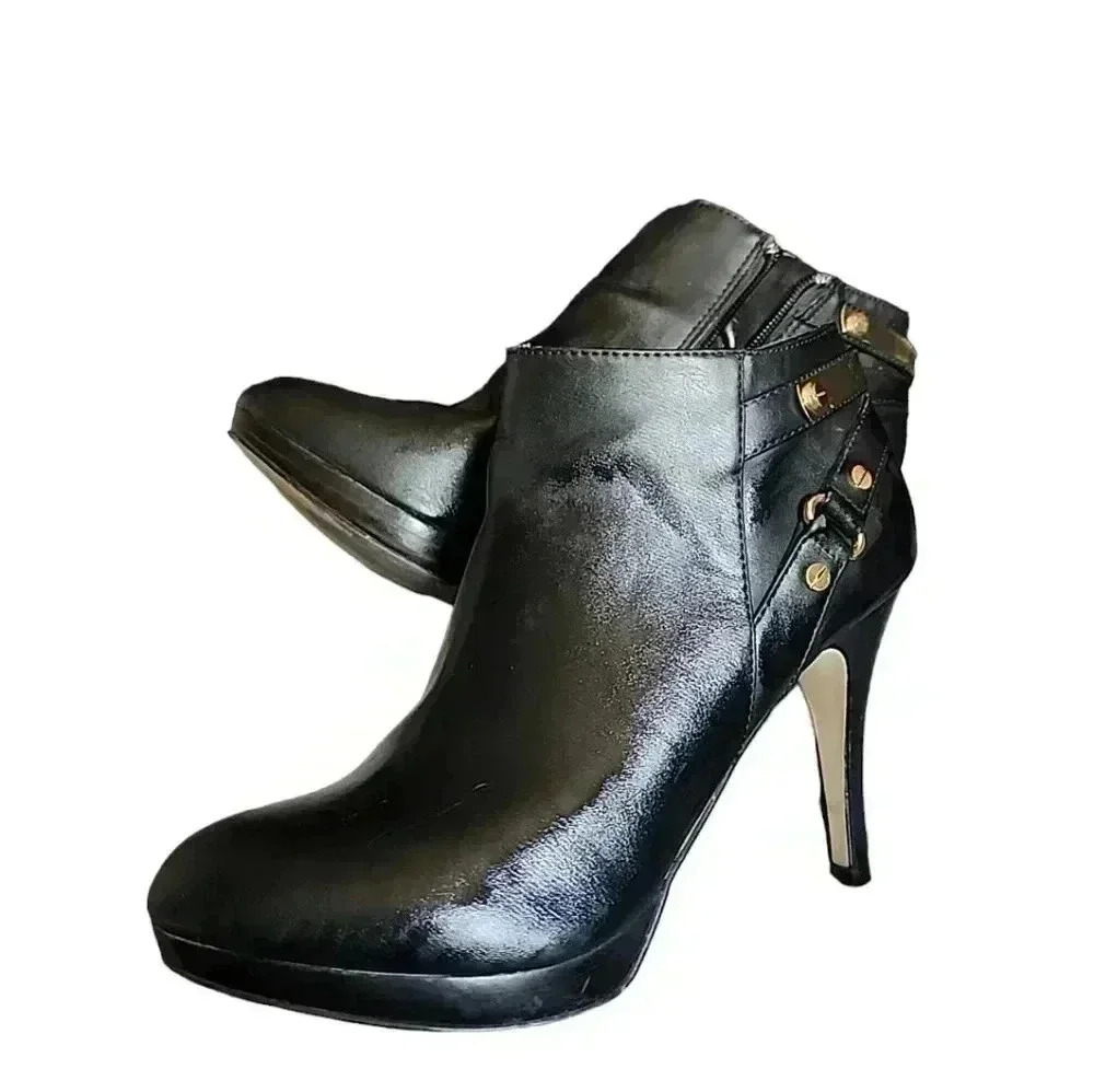 Marc Fisher Booties. Size 6 - image 2